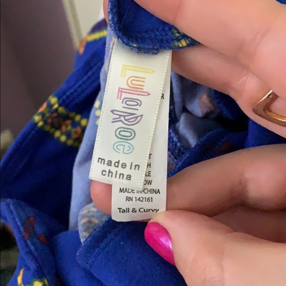 Black Aztec LuLaRoe TC Leggings - Picture 4 of 5